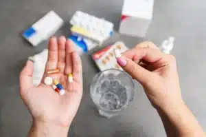 مخاطر تعاطي المخدرات