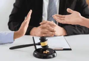 أفضل محامي شركات في أبوظبي Corporate lawyer in Abu Dhabi